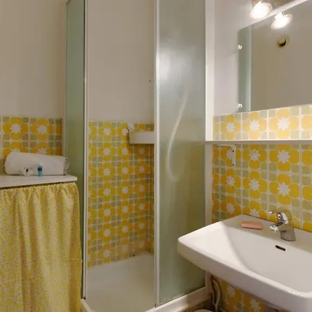 St-cyr - Studio Avec Balcon, Vue Mer Et Proche Plage * Saint-Cyr-sur-Mer